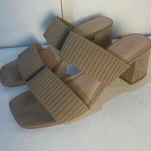 Altar’d State Womens Tan Block Heel Sandal Size 8.5
